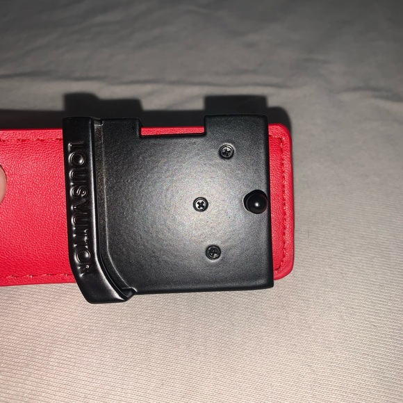 Louis Vuitton Red Men's Belt with Black Buckle - Picture 2 of 3